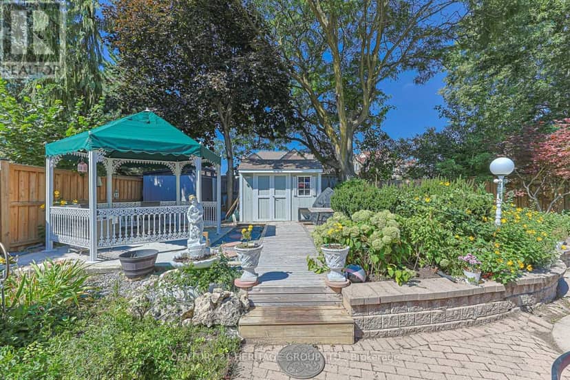 62 Greencroft Crescent — photo 39 of 40
