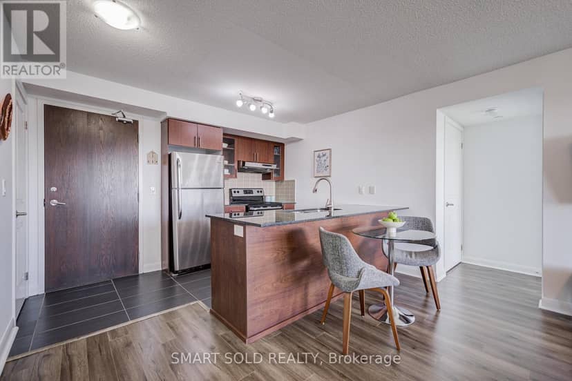 309 - 75 Norman Bethune Avenue — photo 10 of 40