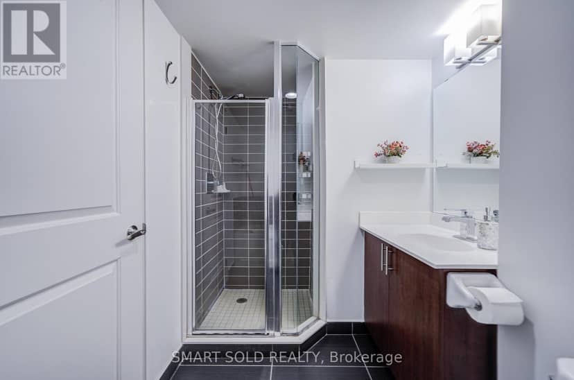 309 - 75 Norman Bethune Avenue — photo 26 of 40