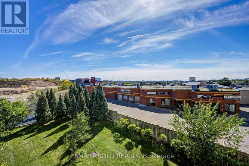 309 - 75 Norman Bethune Avenue — photo 39 of 40