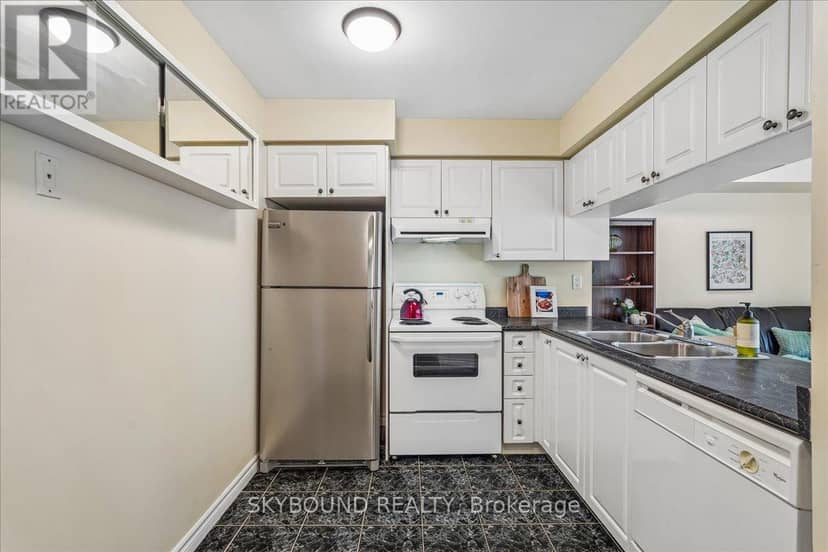 308 - 745 New Westminster Drive — photo 10 of 37