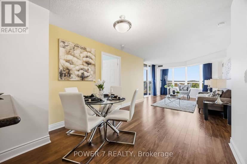 1179 - 23 Cox Boulevard — photo 13 of 40
