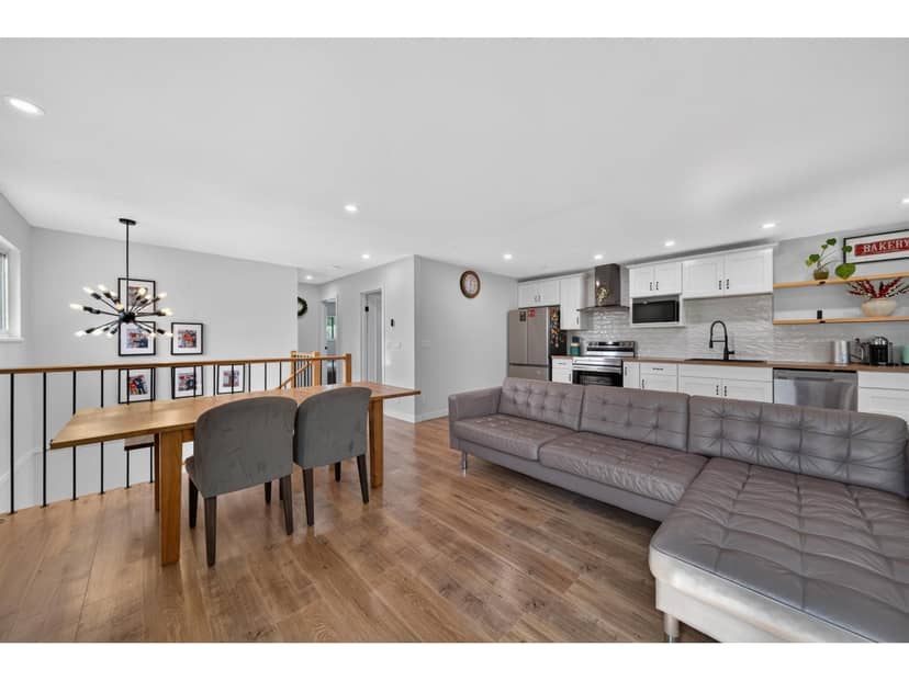 7674 125 STREET, Surrey, photo 8