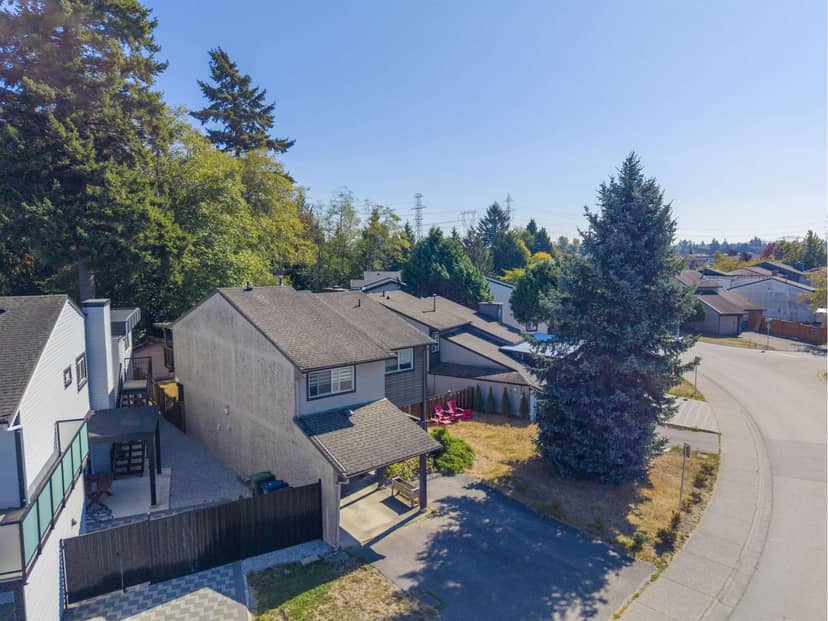 7674 125 STREET, Surrey, photo 2