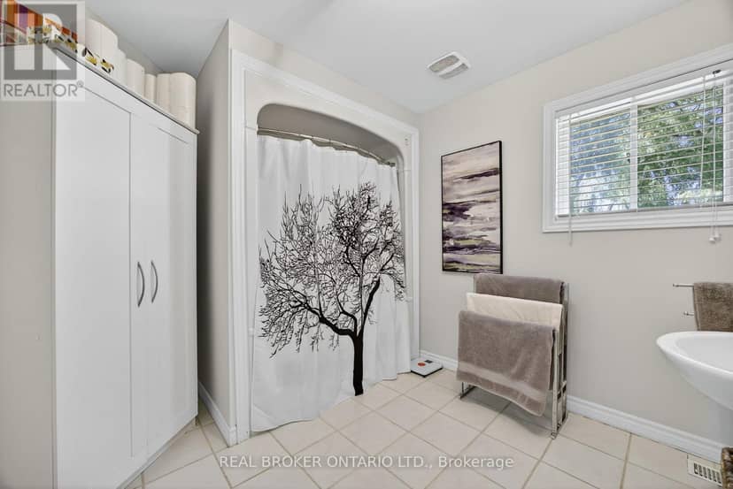 2174 Atkinson Road — photo 9 of 23