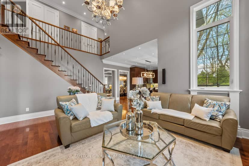 9 Cheshire Drive — photo 18 of 40
