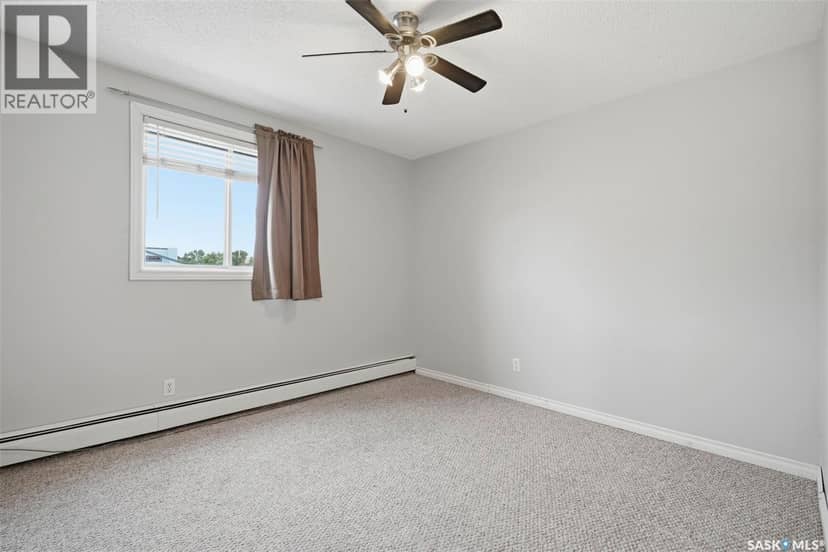 308 203 Tait PLACE — photo 21 of 37