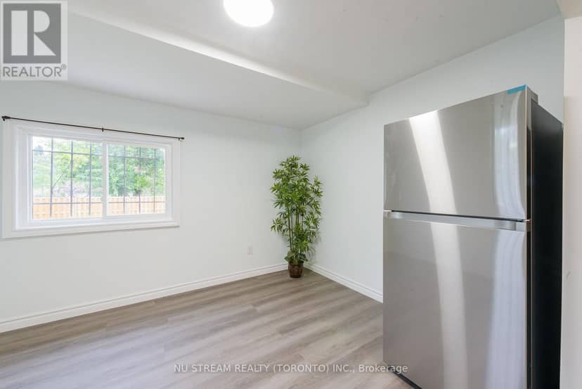 941 Cataraqui Street — photo 5 of 38