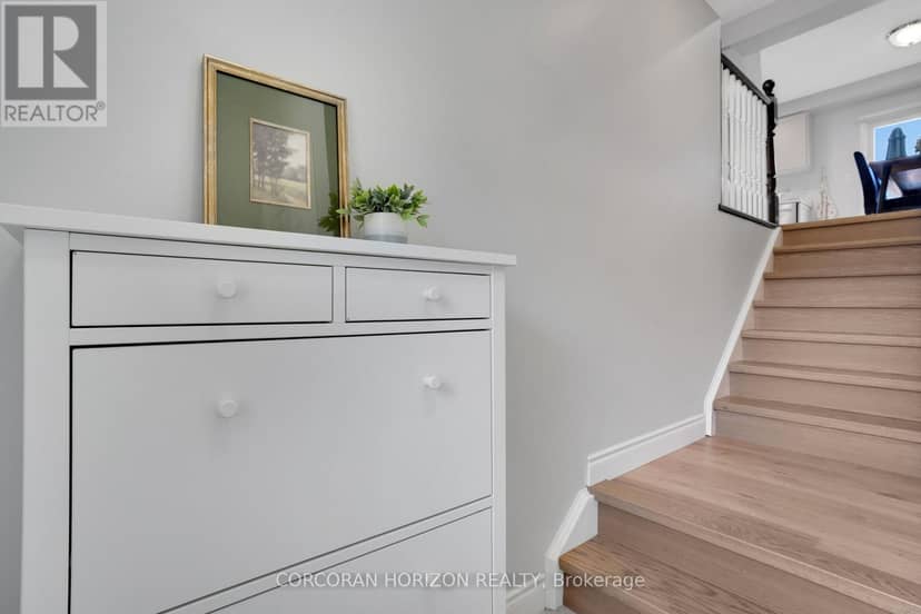 91 - 750 Lawrence Street — photo 4 of 32