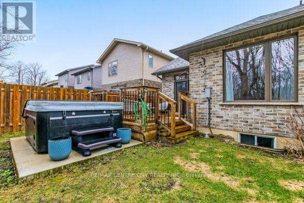 1625 Valhalla Street — photo 20 of 23