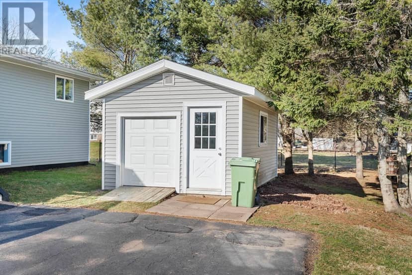 23 Retson Drive — photo 36 of 40