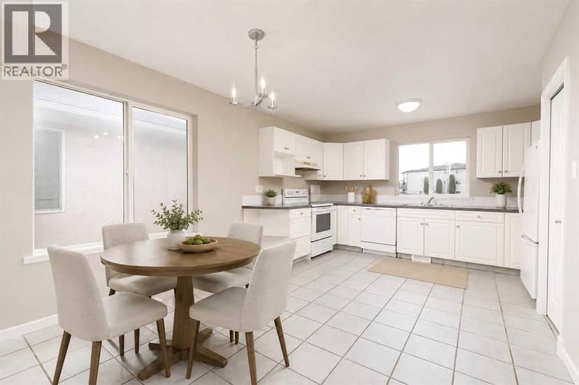 158 Jerry Potts Boulevard W, Lethbridge, photo 3