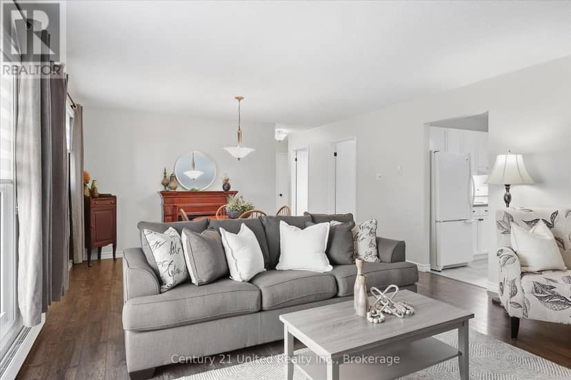 202 - 2406 Mountland Drive — photo 16 of 40