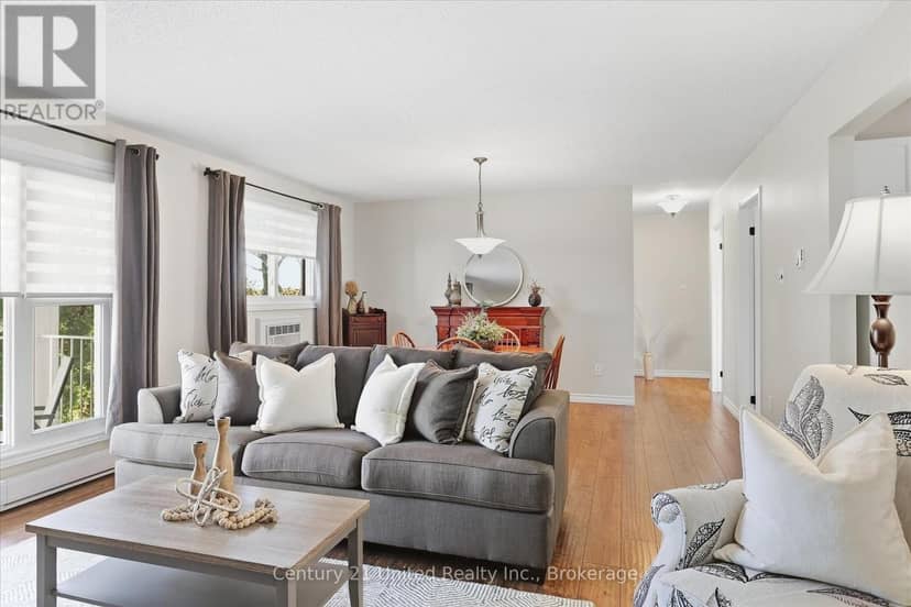 202 - 2406 Mountland Drive — photo 17 of 40