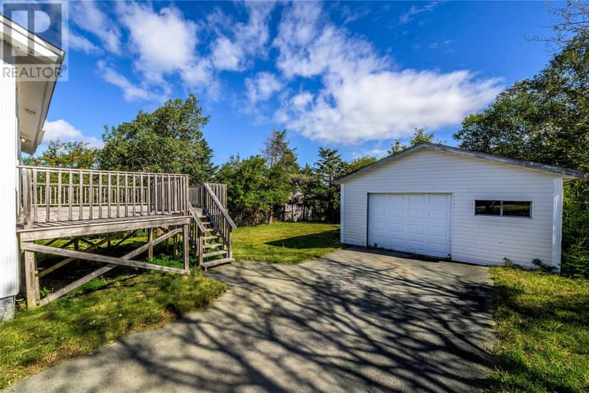 17 Hilltop Lane, Portugal Cove-St. Philips, photo 5