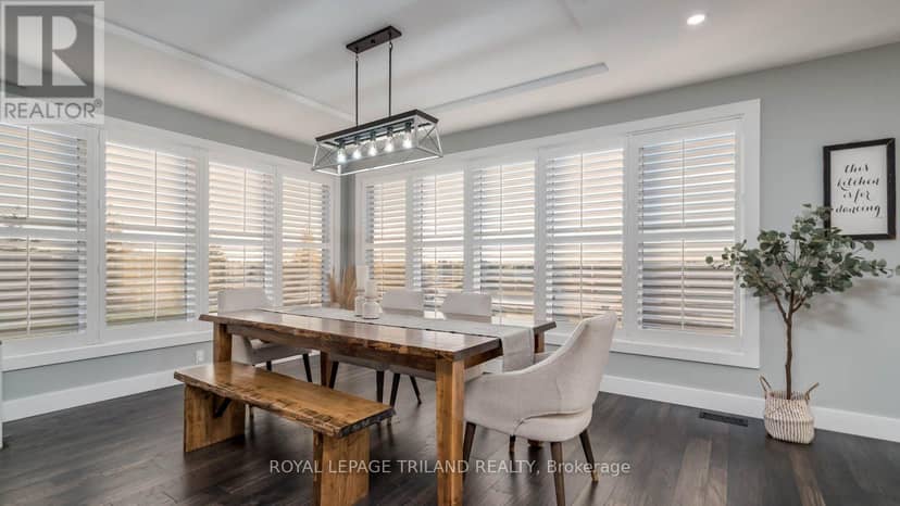 11688 Charlton Drive — photo 14 of 40