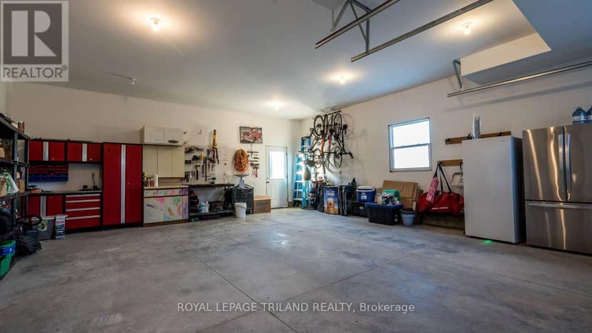11688 Charlton Drive — photo 39 of 40
