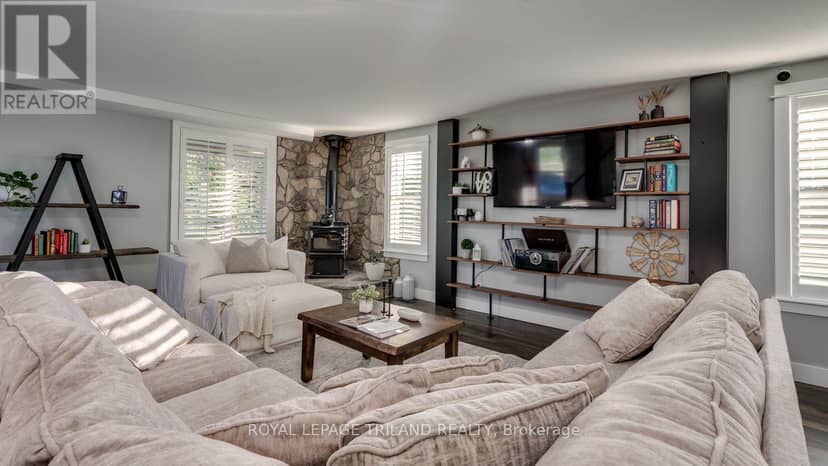 11688 Charlton Drive — photo 9 of 40