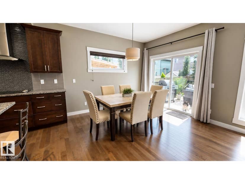 110 Meadowland Wy, Spruce Grove, photo 4