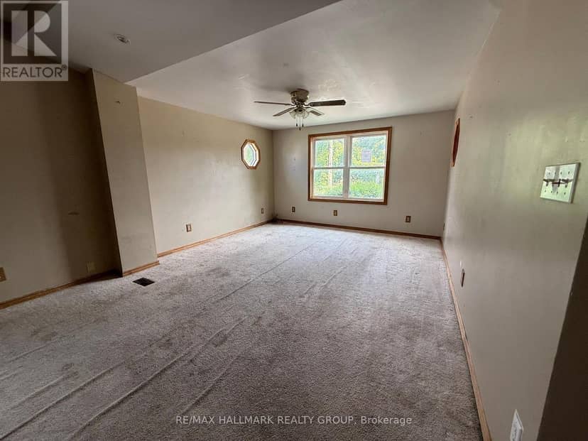 12 Circle Drive S — photo 10 of 24