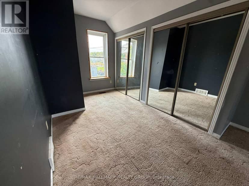 12 Circle Drive S — photo 21 of 24