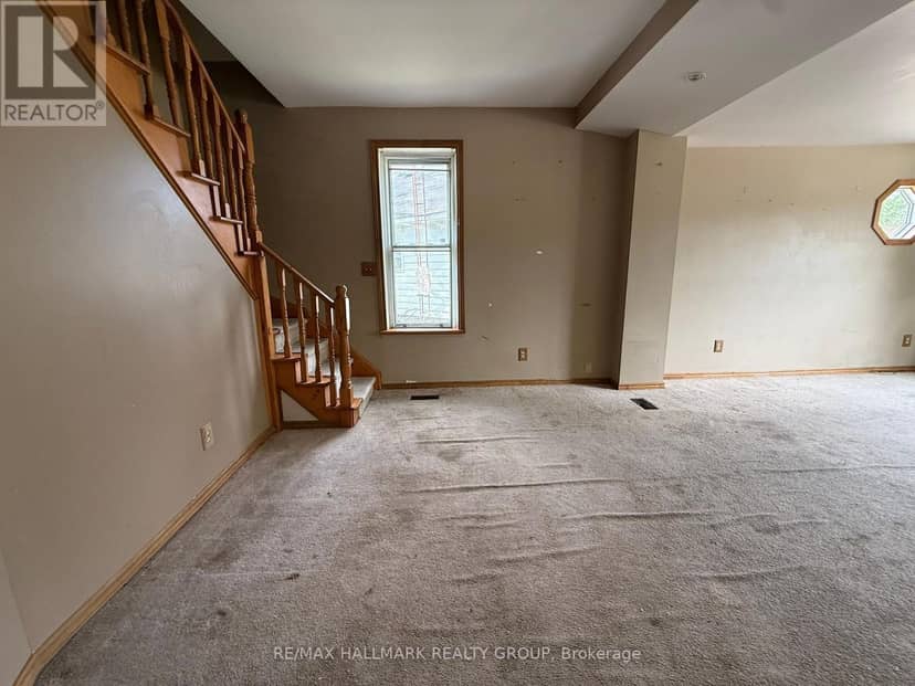 12 Circle Drive S — photo 9 of 24