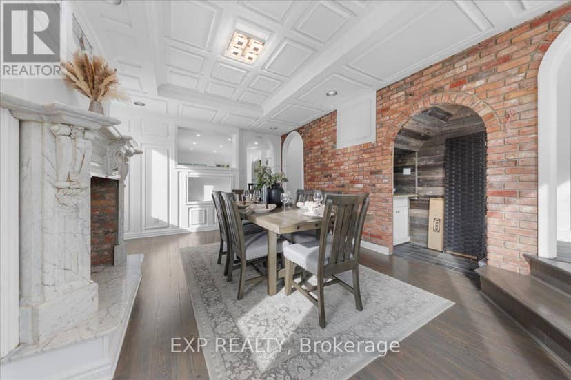 2940 Prince Of Wales Drive — photo 15 of 36