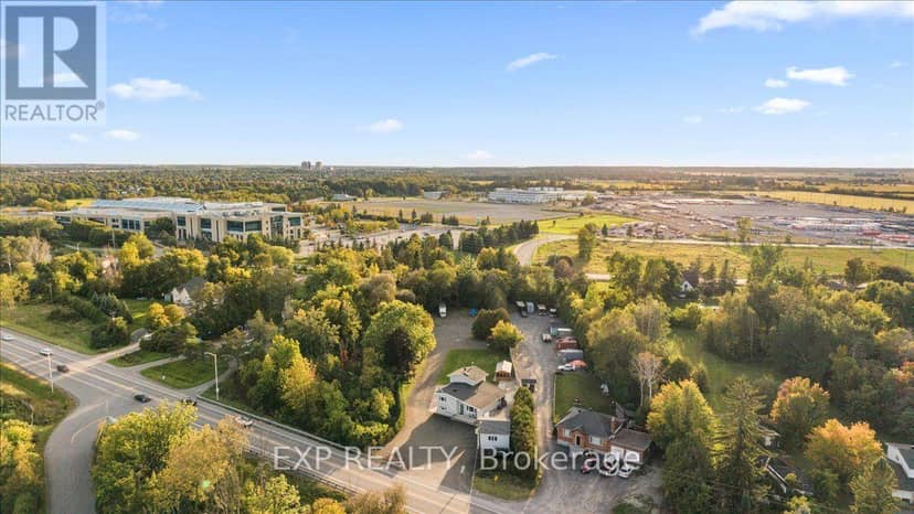 2940 Prince Of Wales Drive — photo 32 of 36