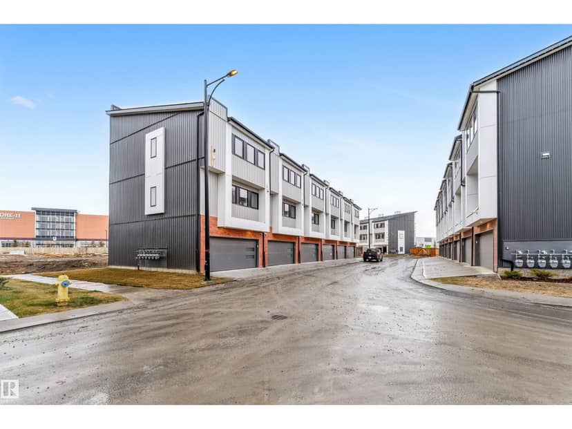 #23 130 element dr, St. Albert, photo 2