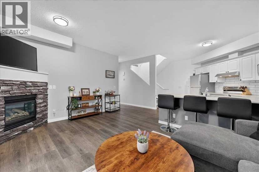 208, 622 56 Avenue SW — photo 12 of 35
