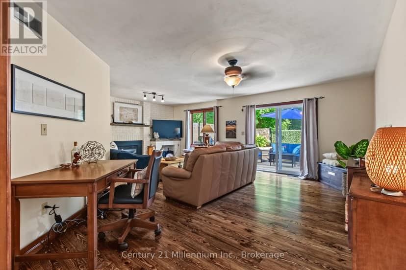 103 Dorena Crescent — photo 14 of 36