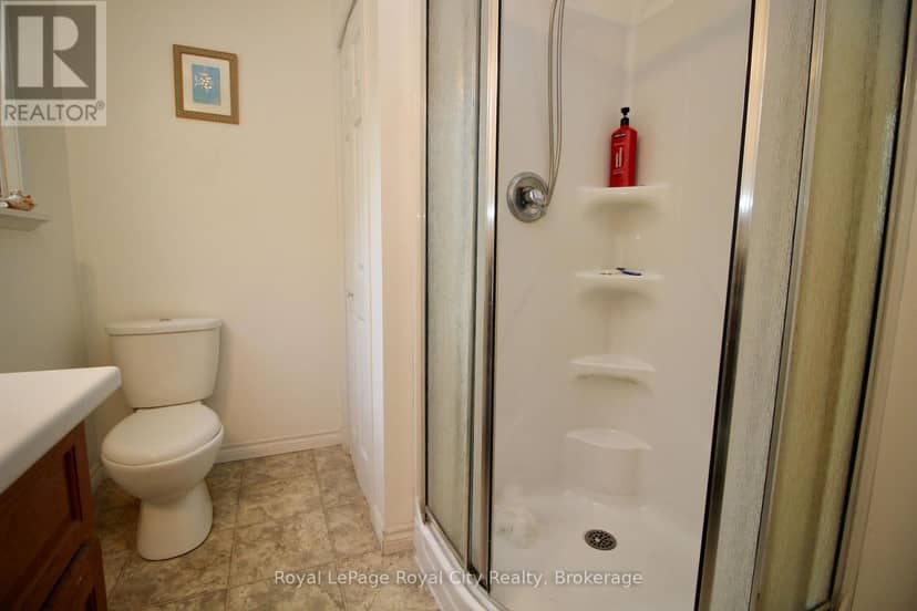 8 Brock Street — photo 21 of 40