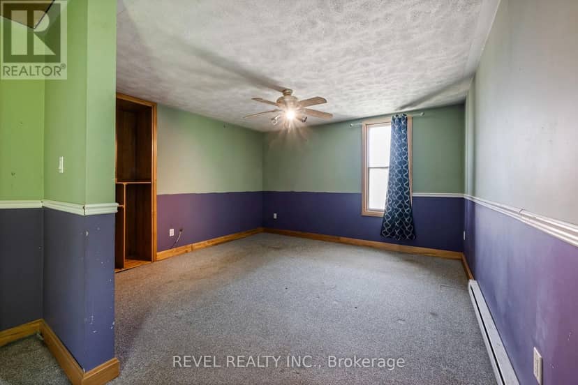 279 1st Ave Avenue S — photo 30 of 40