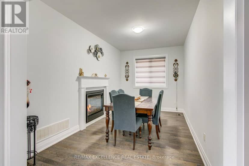 1080 Edinburgh Drive — photo 13 of 40