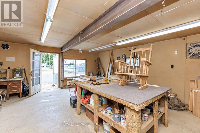 647 Chippawa Road, Port Colborne, photo 8