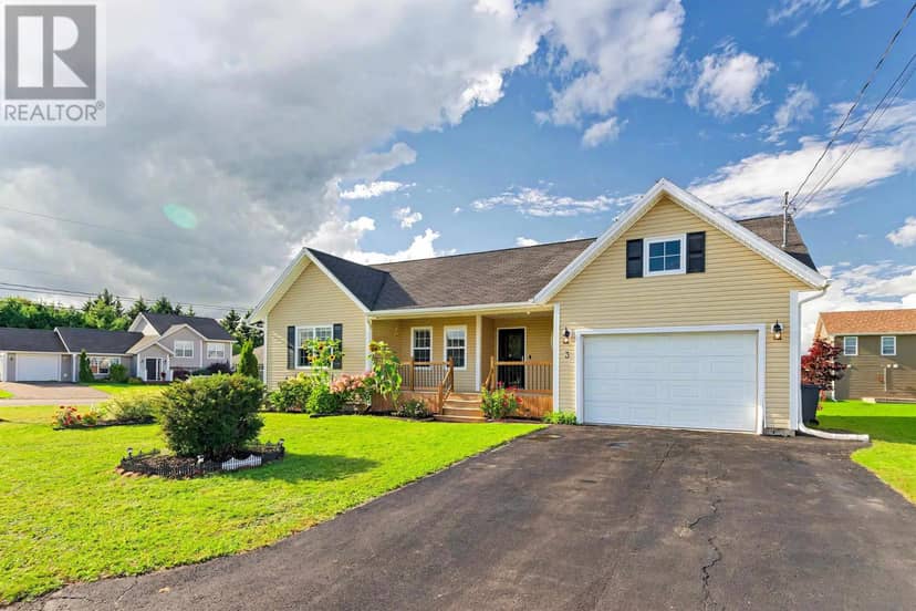 3 HUMMINGBIRD Street — photo 1 of 36