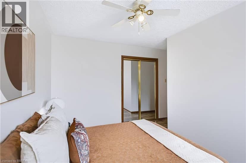 33 COACHWOOD Road — photo 14 of 30