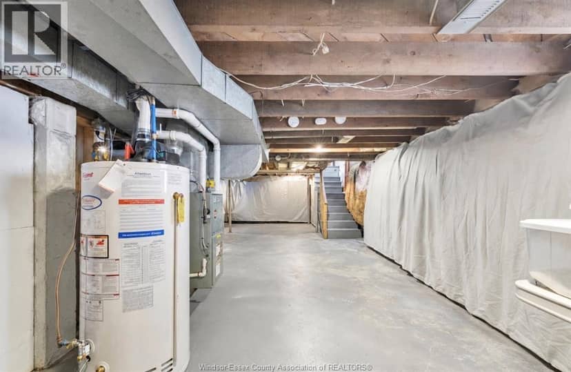 1794 Gladstone — photo 19 of 24