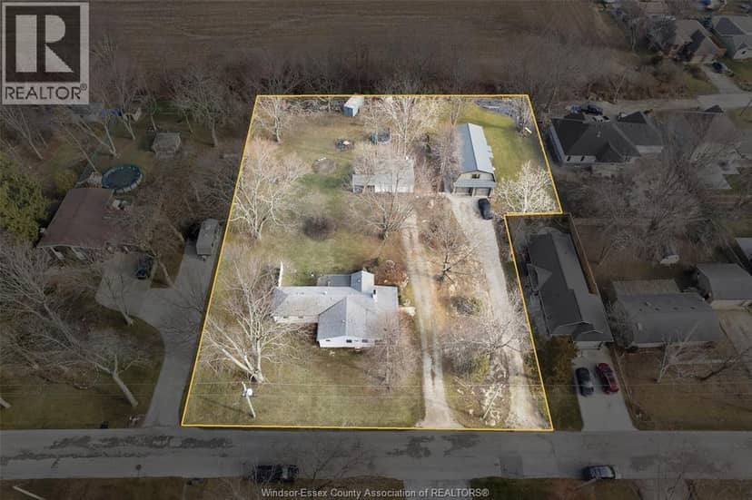 942 Erie Avenue — photo 2 of 40