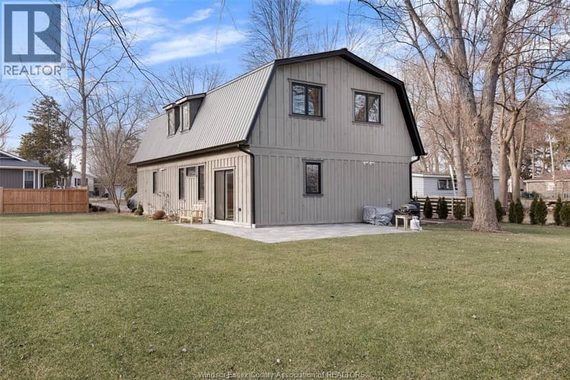 942 Erie Avenue — photo 5 of 40