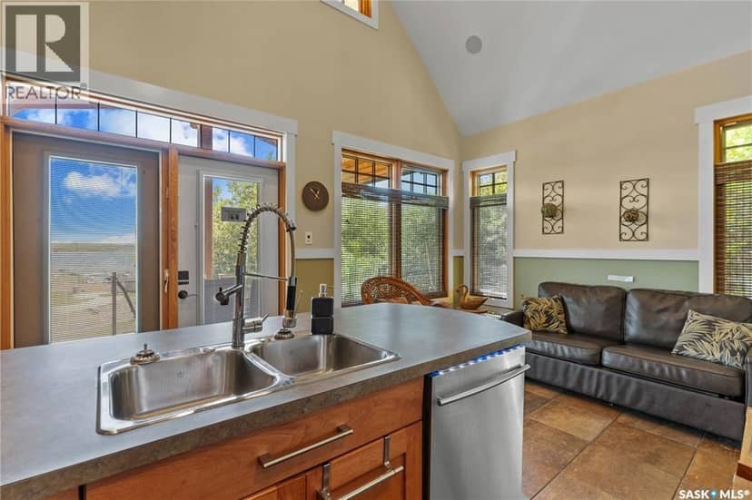 44 Mihr WAY — photo 11 of 40