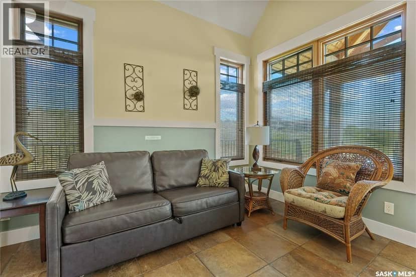 44 Mihr WAY — photo 12 of 40