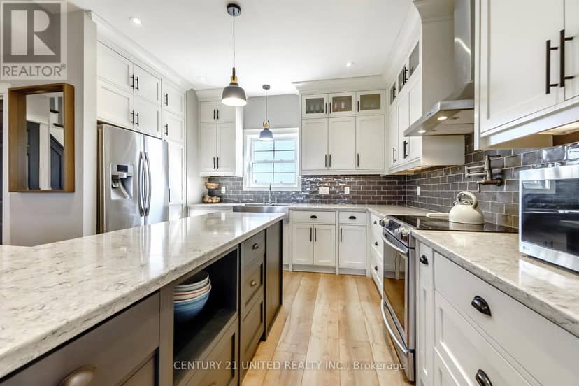 2223 Cameron Line — photo 12 of 40