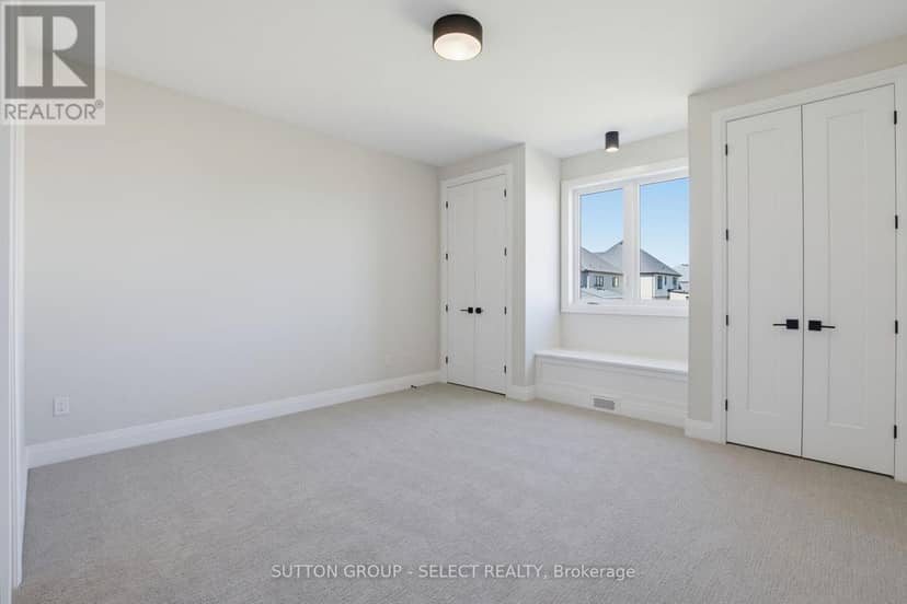 588 Creekview Chase — photo 31 of 40