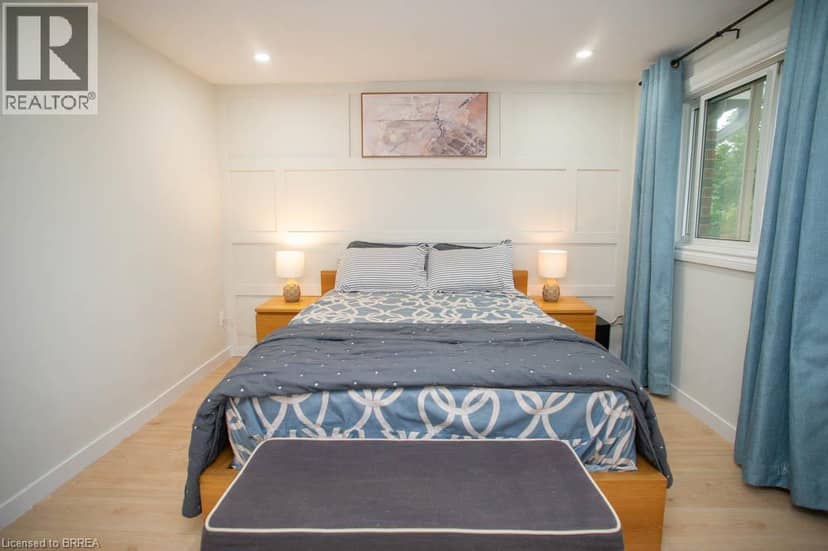 151 BRANTWOOD PARK Road Unit# F — photo 16 of 31