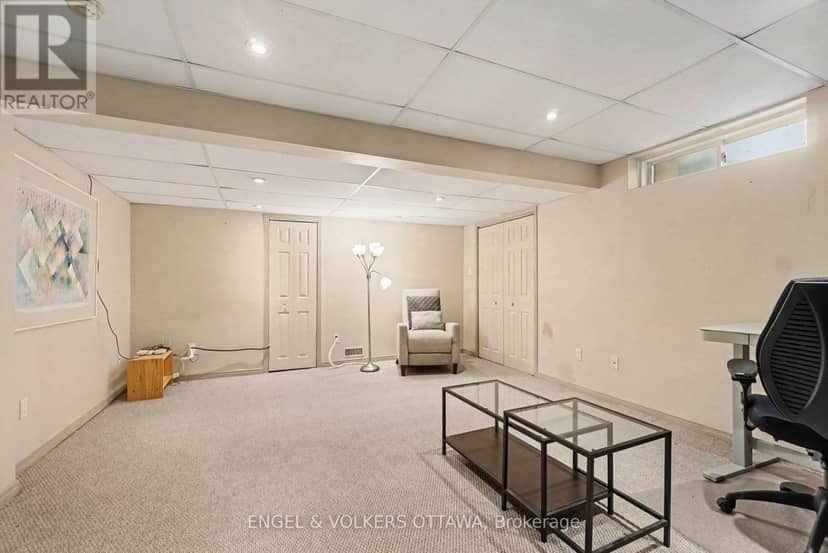 Listing 30317567 — photo 20 of 28