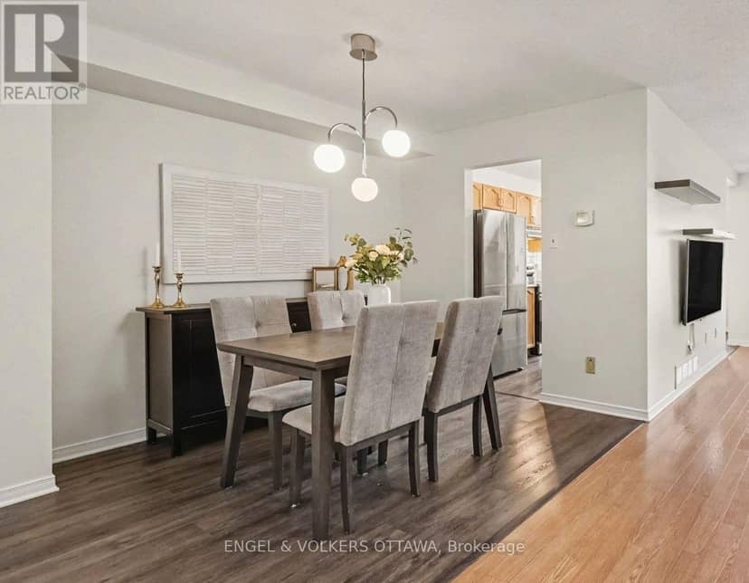 Listing 30317567 — photo 4 of 28