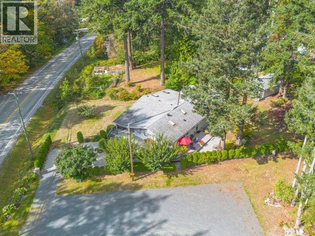11070 HIGHWAY 101, Powell River, photo 3