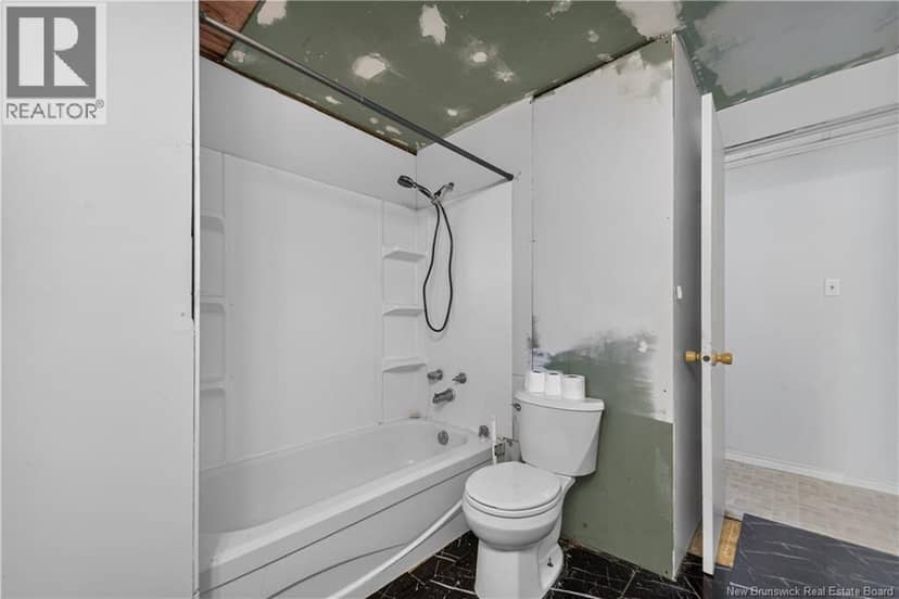 12 Allain Street — photo 16 of 21