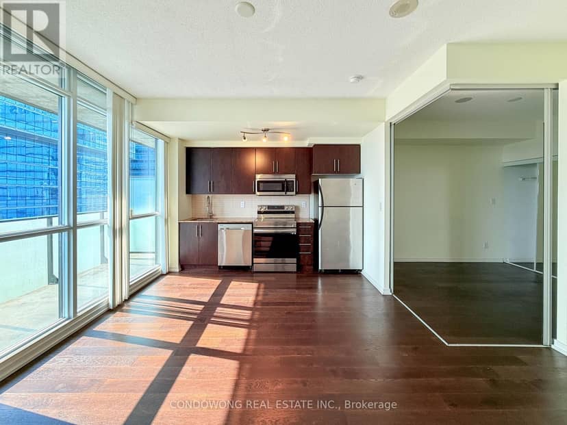 2611 - 55 Bremner Boulevard — photo 9 of 22